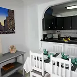 Suitur Apartamento Sohail شقة