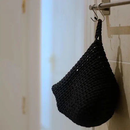 Suitur Apartamento Sohail דירה *